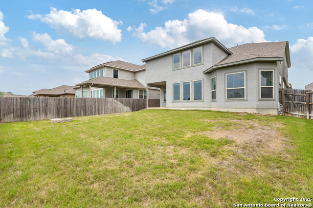 Listing photo id 26 for 13324 Romulus Way