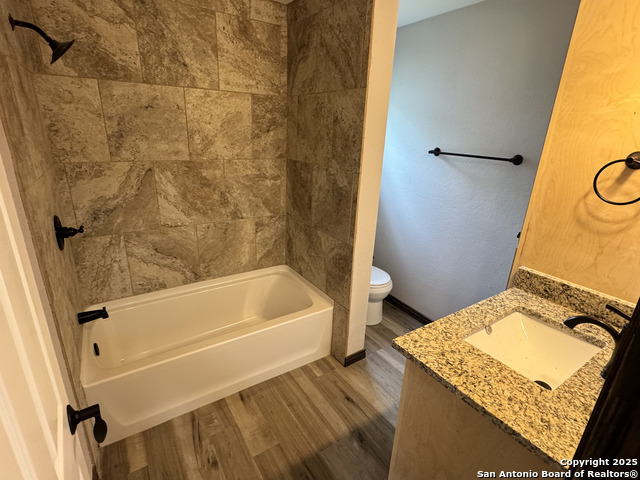 Listing photo id 12 for 601 Mesquite