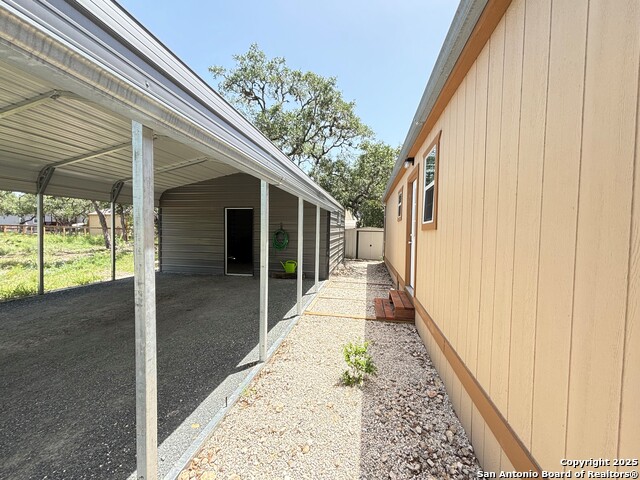 Image 3 of 32 For 725 Private Road 1510