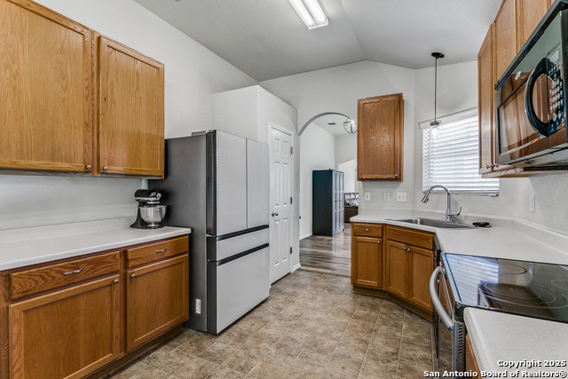 Image 12 of 26 For 9611 Copper Rock