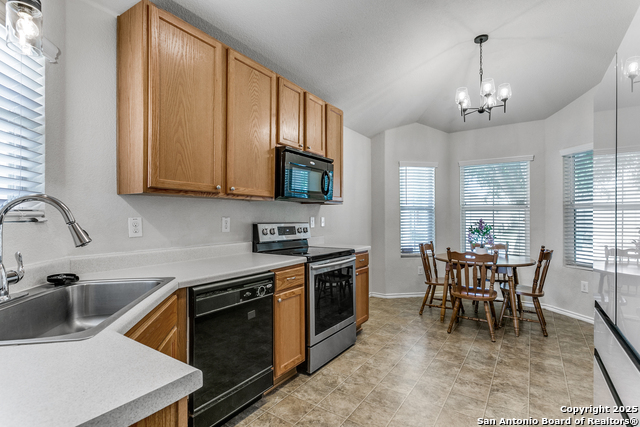 Image 14 of 26 For 9611 Copper Rock