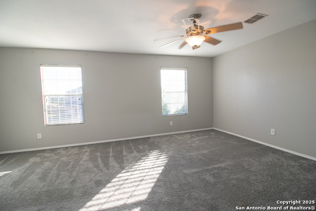 Image 12 of 19 For 24246 Waterwell Oaks