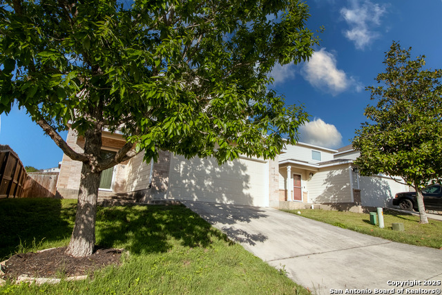 Image 3 of 19 For 24246 Waterwell Oaks
