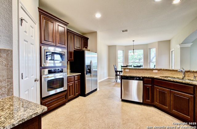 Image 17 of 38 For 3400 Comal Spgs