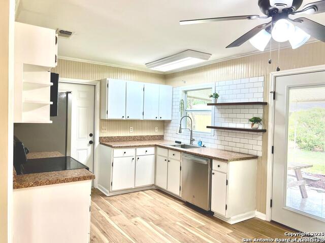 Image 12 of 36 For 6811 Spring Manor