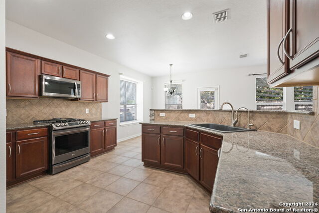 Image 11 of 26 For 511 Sedberry