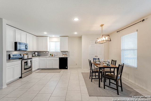 Image 11 of 36 For 331 Salz Way