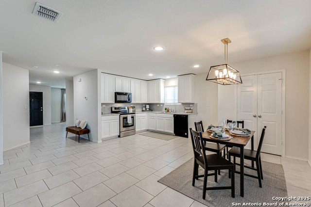 Image 12 of 36 For 331 Salz Way