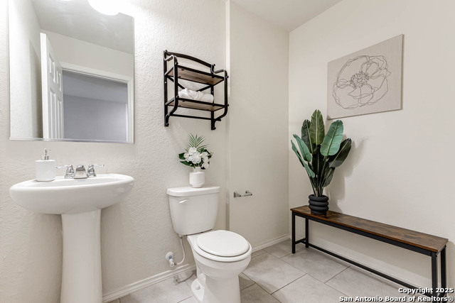 Image 8 of 36 For 331 Salz Way