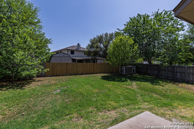 Image 28 of 29 For 1643 Sunnycrest
