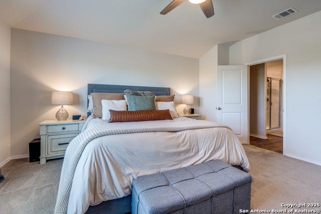 Listing photo id 14 for 5326 Scoria Trail