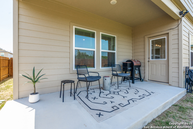 Listing photo id 25 for 5326 Scoria Trail