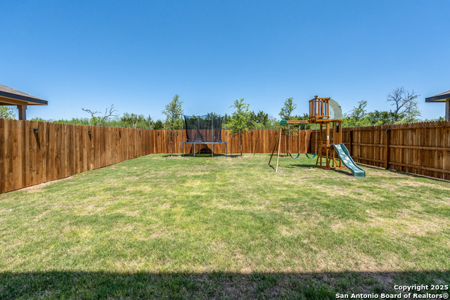 Listing photo id 28 for 5326 Scoria Trail