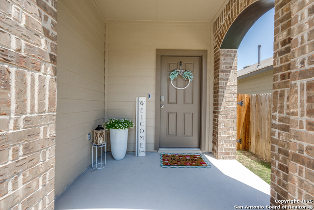 Listing photo id 2 for 5326 Scoria Trail