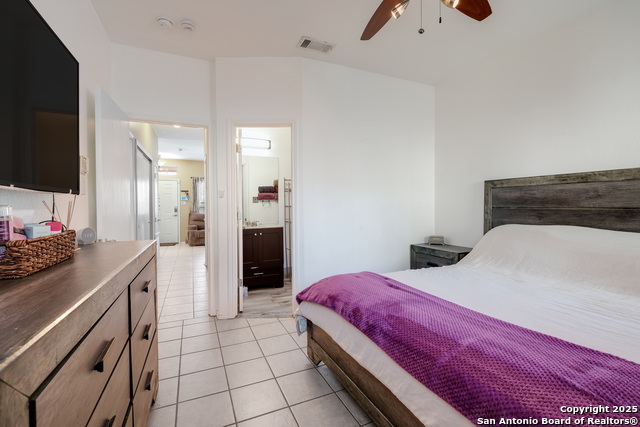 Image 11 of 17 For 2411 Crown Crossing