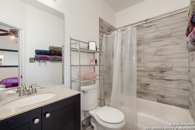Image 12 of 17 For 2411 Crown Crossing