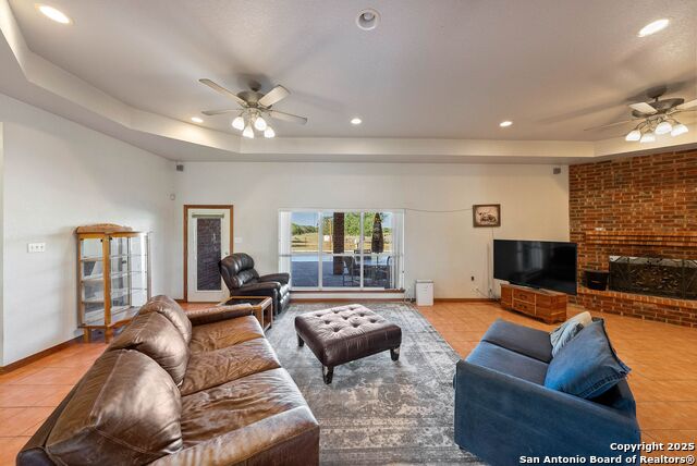 Image 7 of 94 For 2680 County Road 342