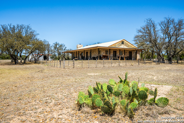 Details for 8631 Deer Crossing Dr, Fort McKavett, TX 76841