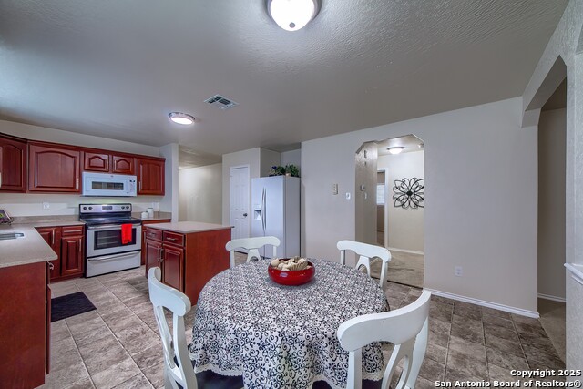 Image 7 of 22 For 5822 Trent Ranch