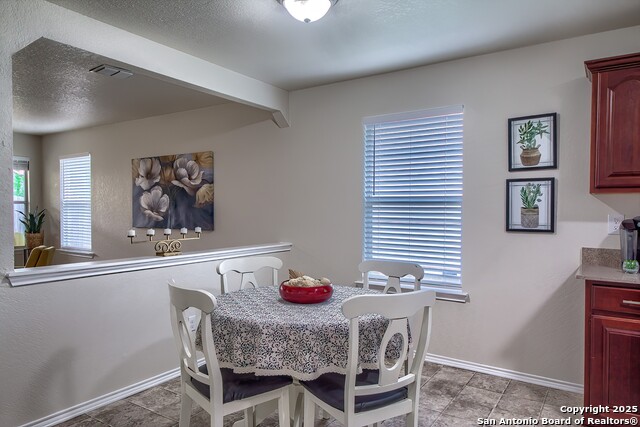 Image 9 of 22 For 5822 Trent Ranch