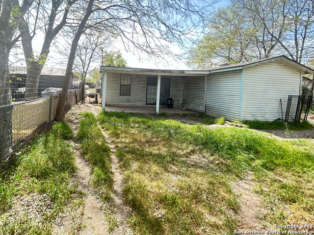 Image 7 of 7 For 343 Vestal E