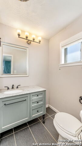 Image 13 of 30 For 1232 Rivercrest