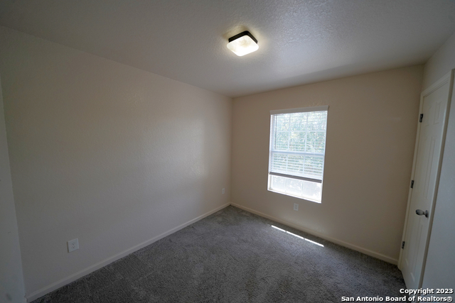 Image 26 of 33 For 5005 Stowers Blvd