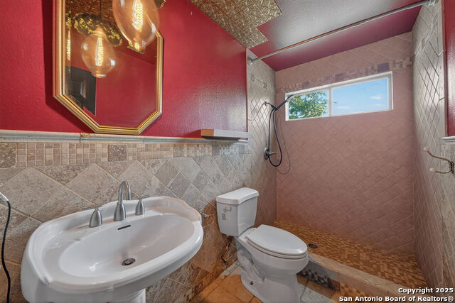 Image 31 of 42 For 7823 Braun Circle