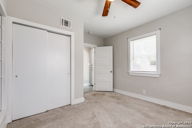 Image 17 of 25 For 104 Cactus St