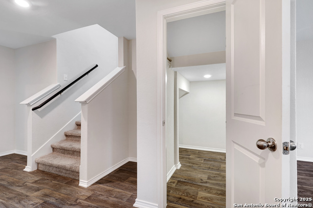 Image 23 of 26 For 6551 Legato  