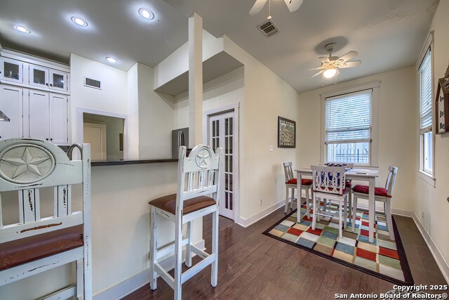 Image 15 of 42 For 801 Pine N 