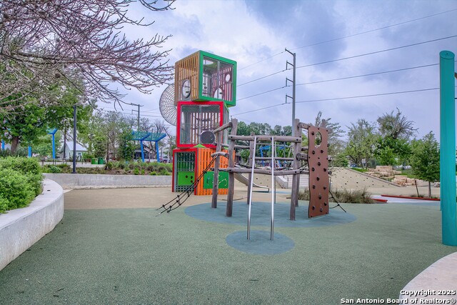 Image 37 of 42 For 801 Pine N 