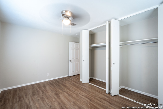 Listing photo id 16 for 875 Utopia