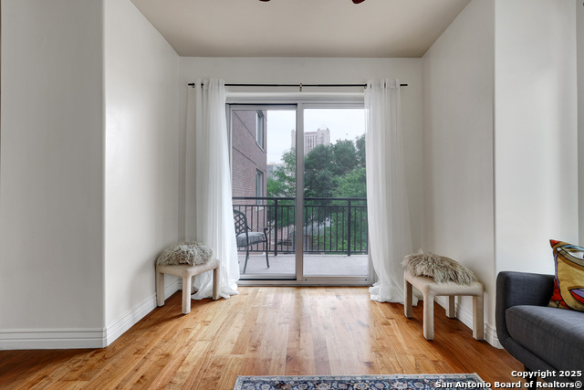 Image 16 of 39 For 215 Center St.  203