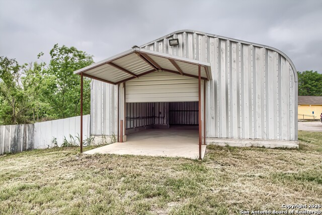 Listing photo id 31 for Address Not Provided