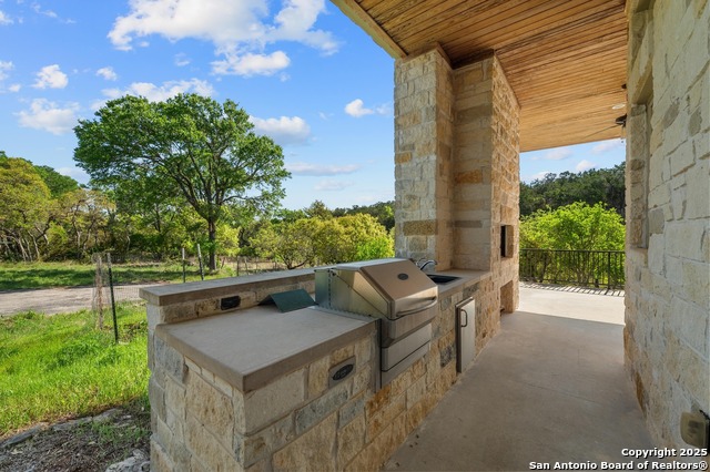 Listing photo id 40 for 4001 Bell Springs Rd.