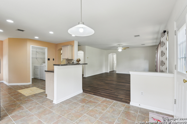 Image 11 of 43 For 240 Tierra Grande