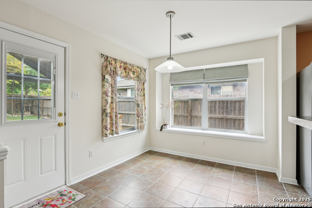 Image 12 of 43 For 240 Tierra Grande