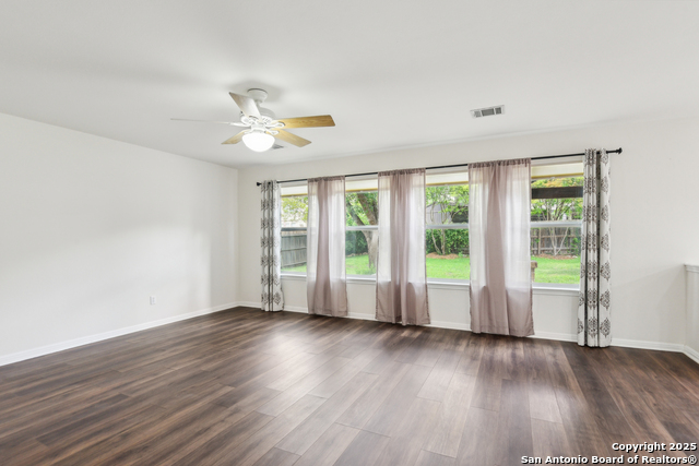 Image 8 of 43 For 240 Tierra Grande