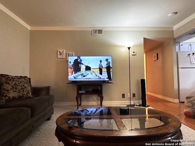 Image 6 of 23 For 8702 Village  302