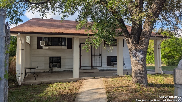 Details for 213 Earl  B, San Antonio, TX 78212