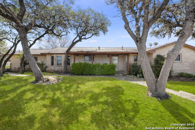Details for 4521 Fm 1283, Pipe Creek, TX 78063