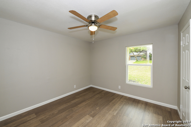 Image 21 of 30 For 9230 Bingham