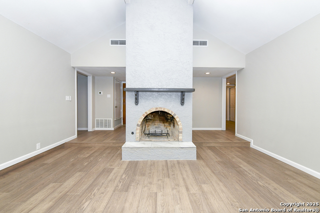 Image 9 of 30 For 9230 Bingham