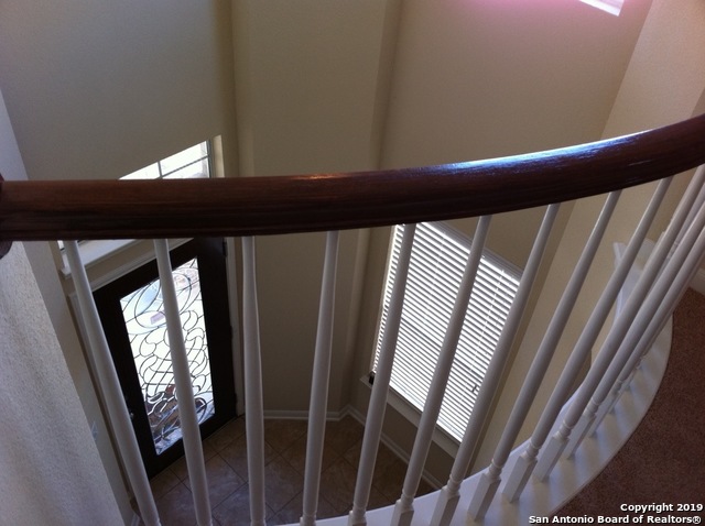 Listing photo id 7 for 3206 Briscoe Trail