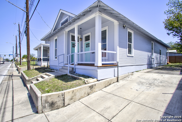 Image 5 of 29 For 508 Cherry St N