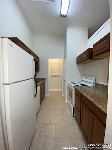 Image 8 of 19 For 14429 Woods Hole Dr