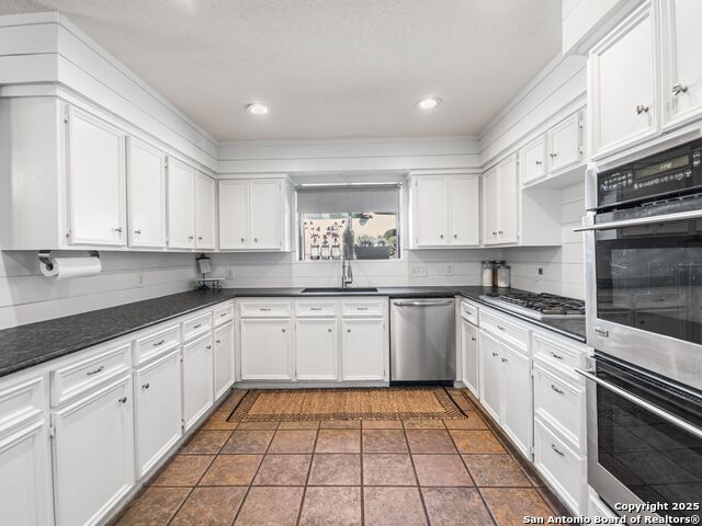 Image 11 of 45 For 834 Candlewood