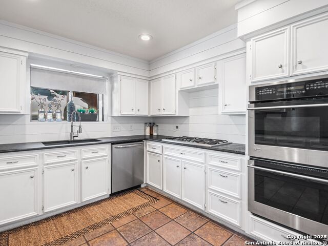 Image 13 of 45 For 834 Candlewood
