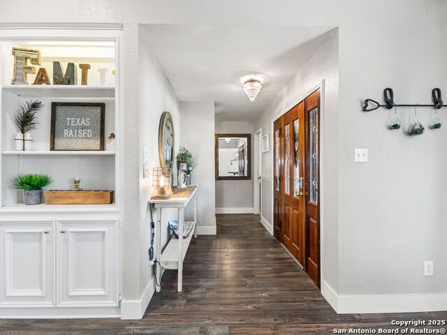 Image 2 of 45 For 834 Candlewood